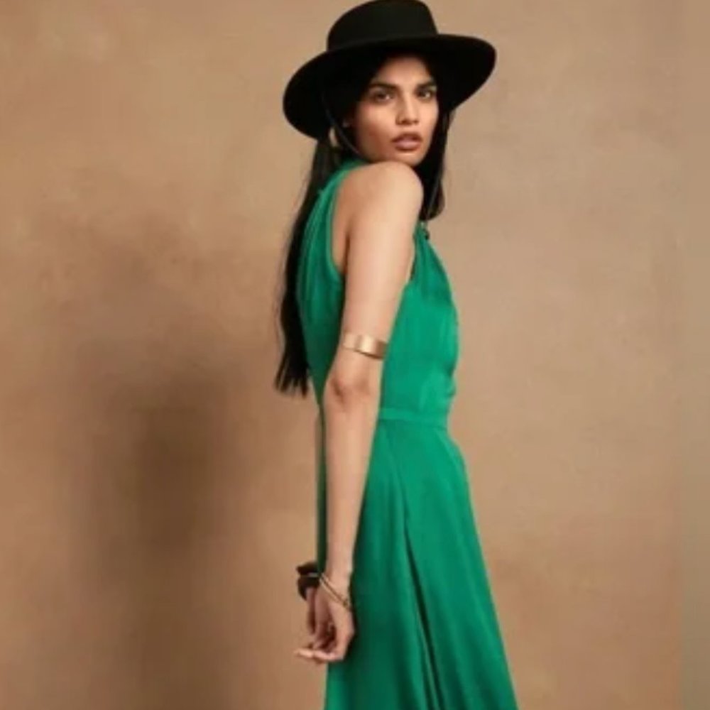 Banana Republic Satin Midi Dress with Ruffled High Neck Size 0 NWT